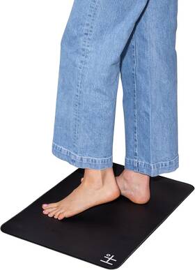 2416 Hot Haven Gm Black Grounding Mats For Bed Energy Pain Relief Inflammation White Logo