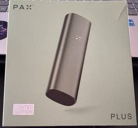 Pax Labs Inc 840005601242 Sage Green Plus - Limited Edition Dry And Concentrate Device New In Box