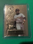 Barry Bonds 1997 Topps Stadium Club Pure Gold #PG4 San Francisco Giants. Fixed Price $14.99.