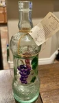 Garden Party Vermont Kitchen Green Glass Hand Painted Soap Bottle Oil & Vinegar. Fixed Price $18.89.