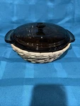 Vtg Anchor Hocking #1037 Round Casserole Dish Lid Harvest Amber Wicker Base 1.5Q. Fixed Price $19.99.