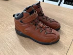 Dr. Comfort Vigor Size Womens 8.5 Chestnut. Fixed Price $97.81.